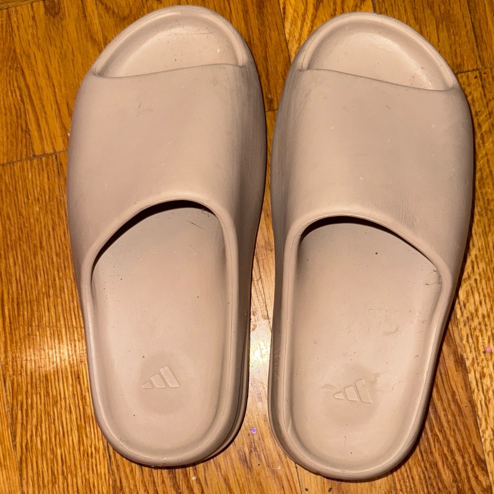 Adidas Cream YEEZY Slides